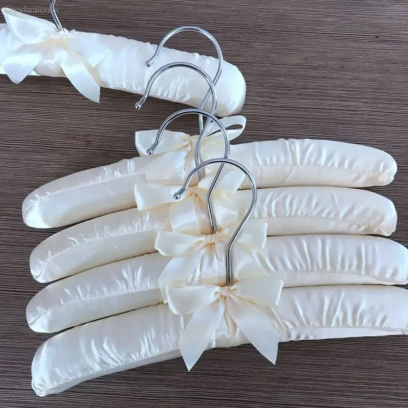 Gantungan Baju Bayi Warna-warn - Baby Clothing Hanging Rack ulasan dan harga